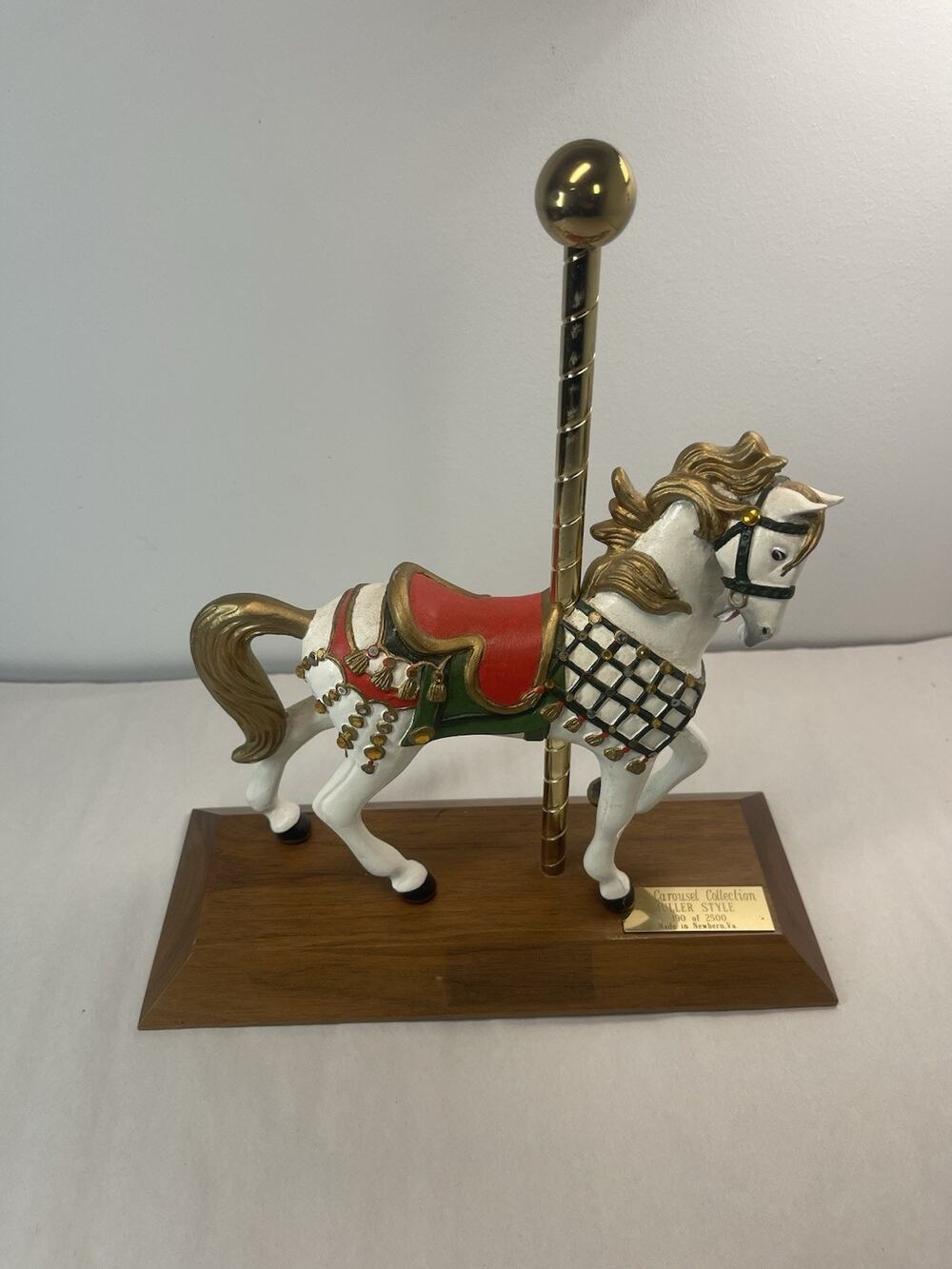 “Valiant” Carousel Horse P.J.’s Collection LE #190/2500